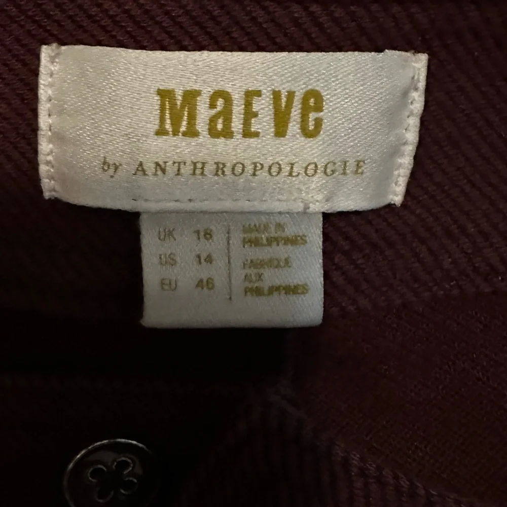 Anthropologie Maeve Pant Seamed Flare High Rise Cropped Burgundy size 14